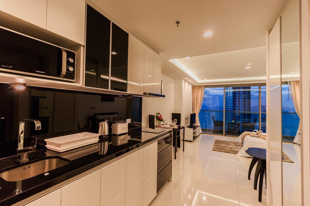 Apartment Wongamat Tower By Sunny Pattaya